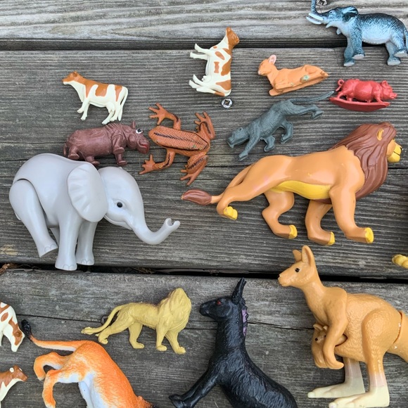 Assorted Zoo, Farm & Safari Animals Figurines Plastic Kids Children’s Toys LOT - Picture 5 of 5